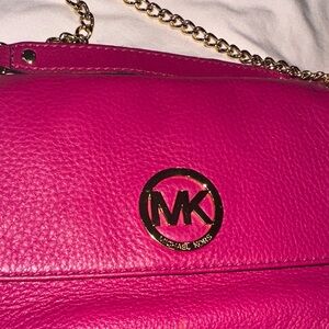 Michael Kors raspberry Crossbody Bag with Gold Chain